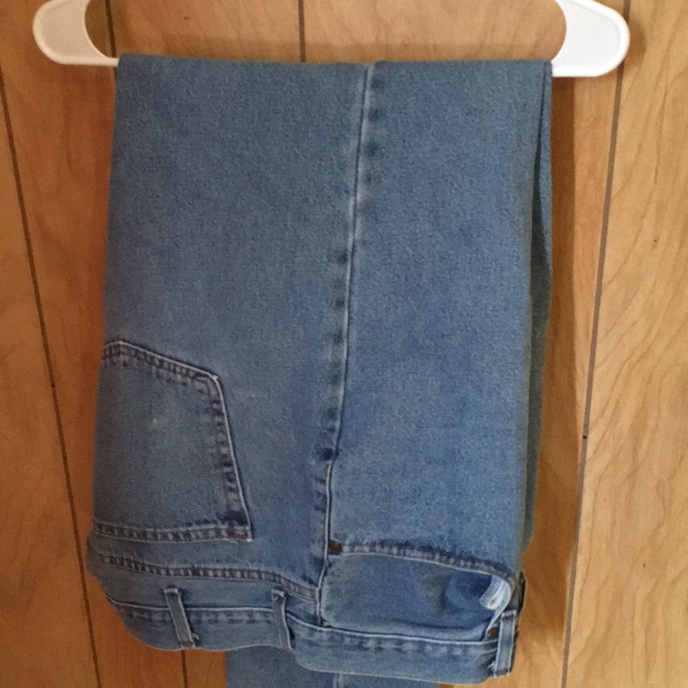 2 pairs of Men’s jeans 40x32